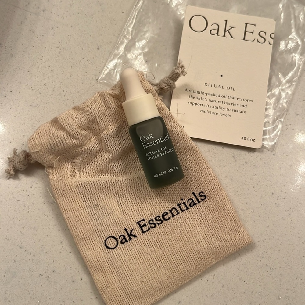 Oak Essentials Ritual Oil Set New 5ml W logo bag GWP